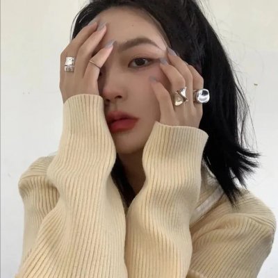 红色尾翼